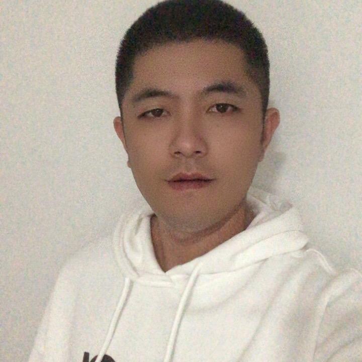 美男子。买菜了