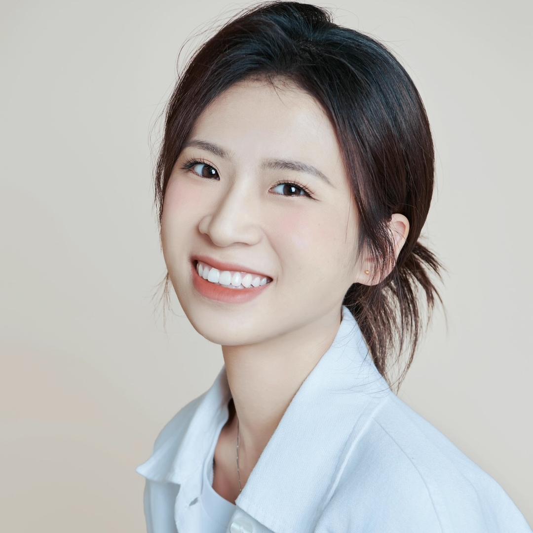 呜米omit 服饰