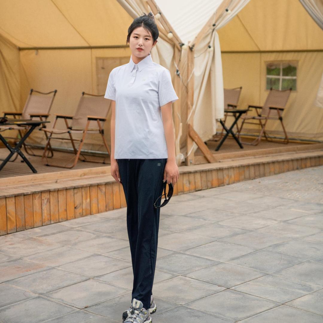司 徒 莹莹