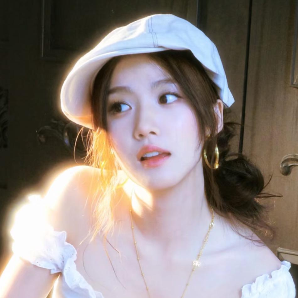 中午吃螺蛳粉莫