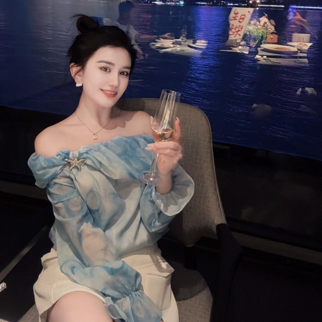 汤小姐服装店－琦琦