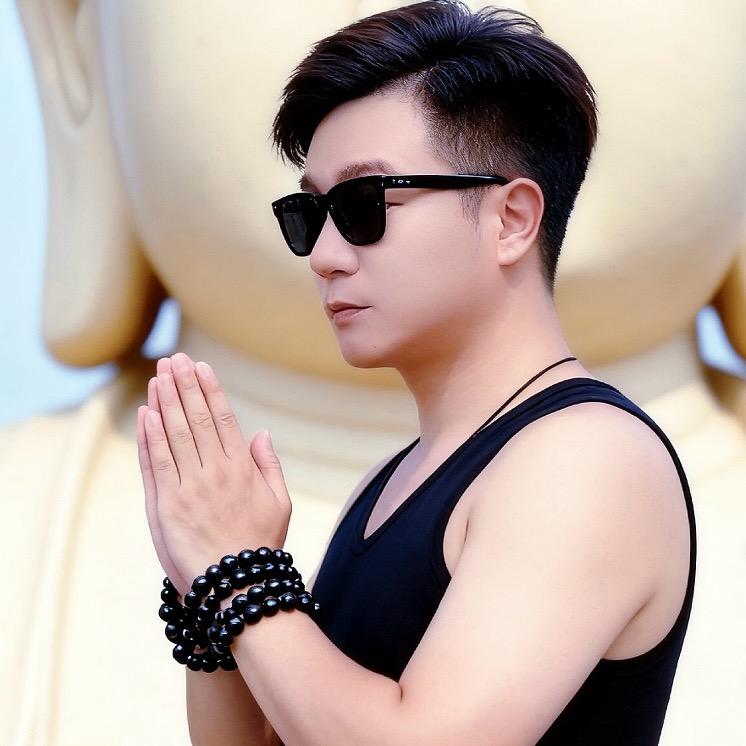 ℳ̶̶̶̶ぶ☞春ゞ哥㎕