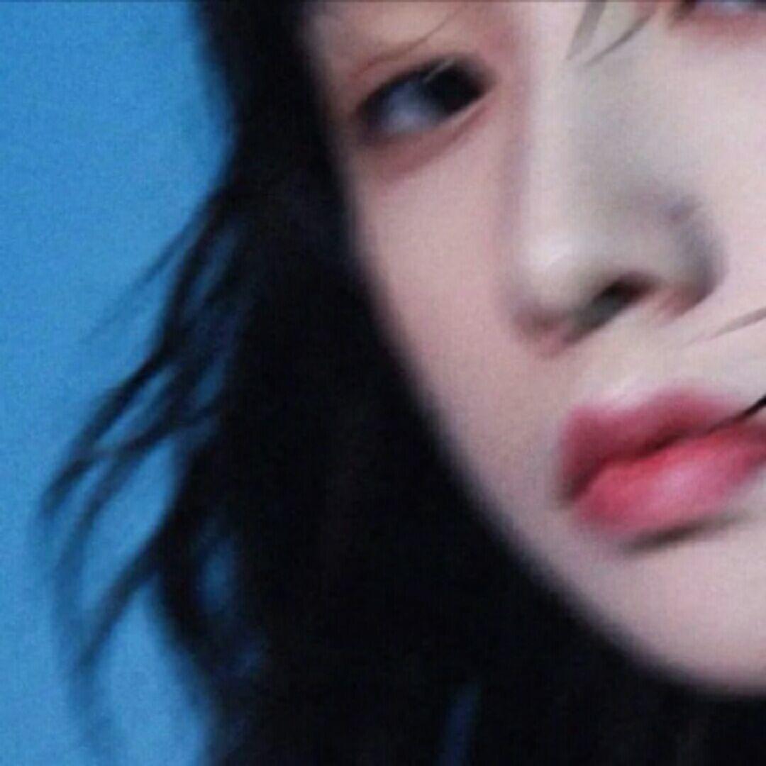 川上.