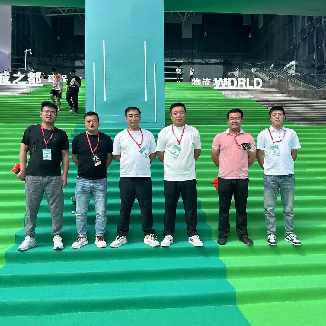 山东九派铝蜂窝板厂家