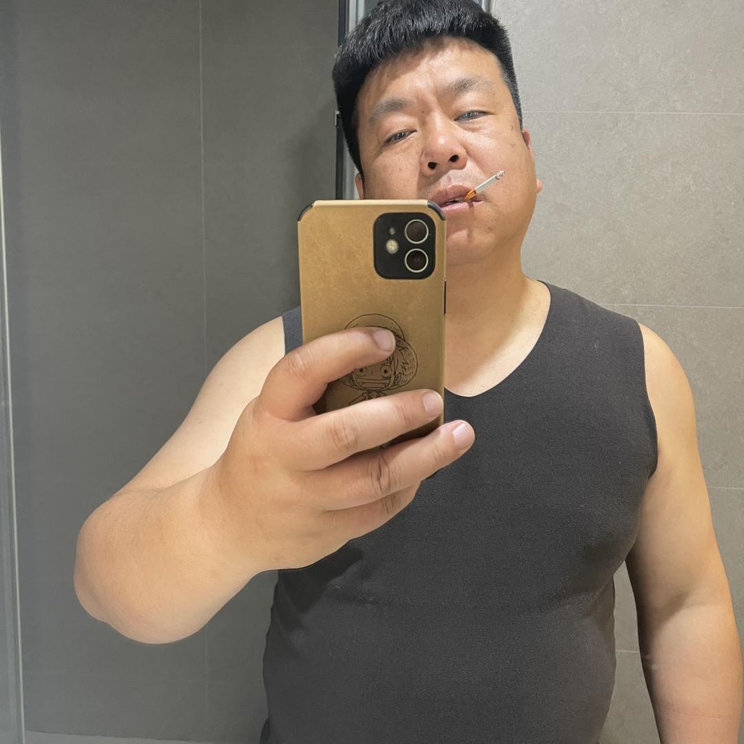 手裡沒王別放單