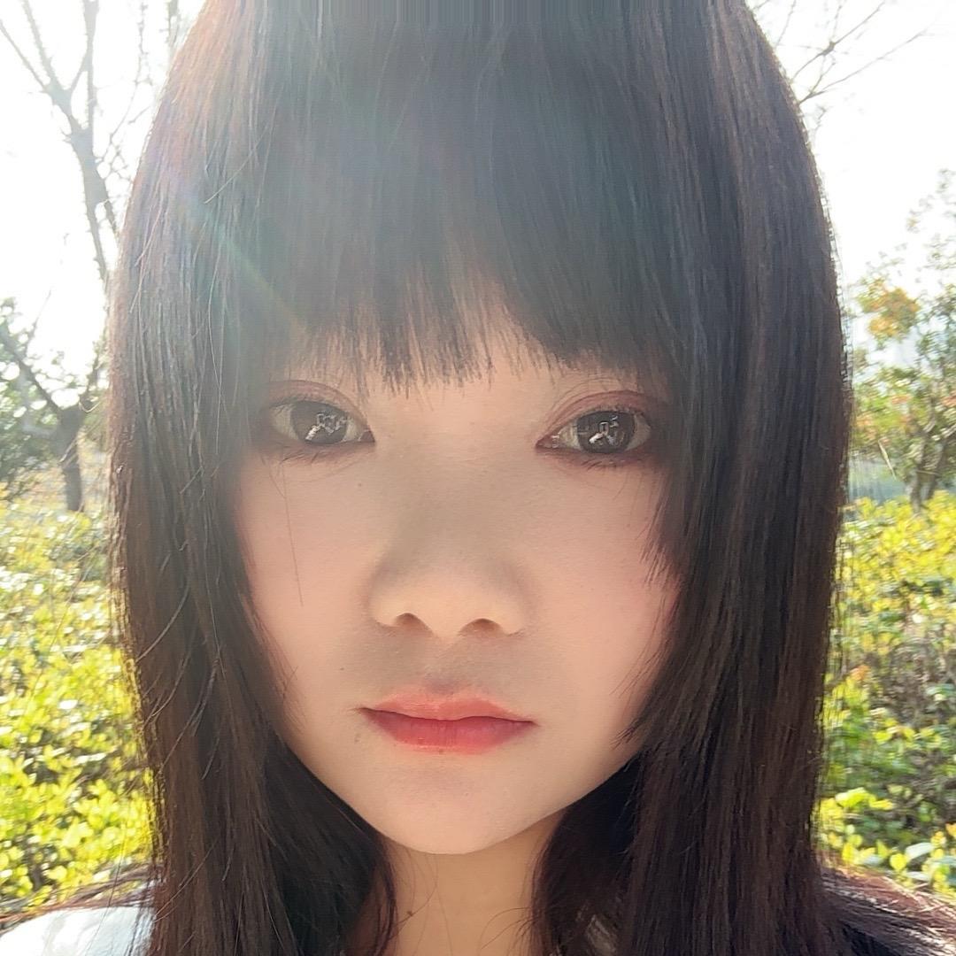 小 余 儿