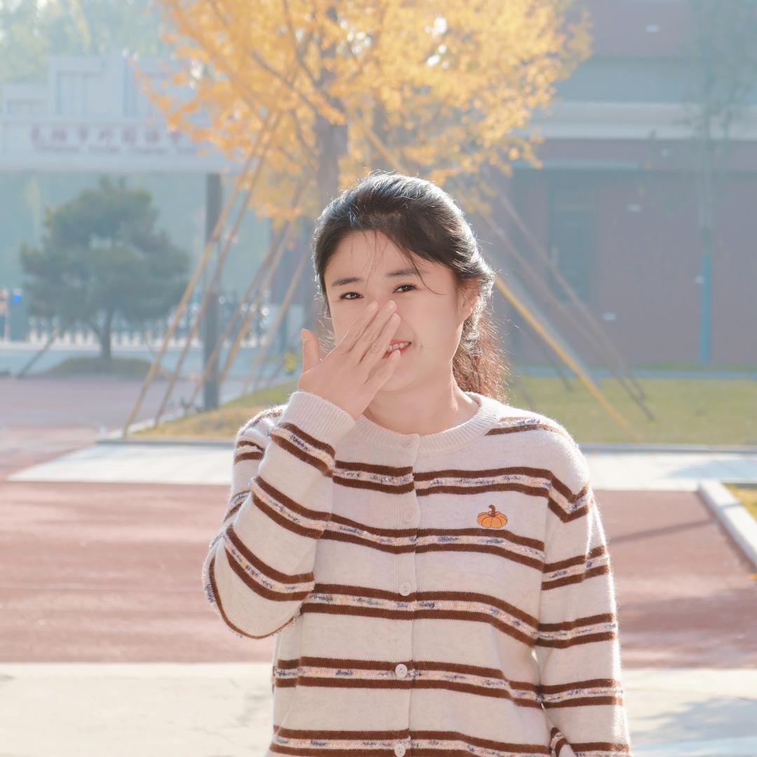 ღ   ᭄Huiᥫᩣ✨