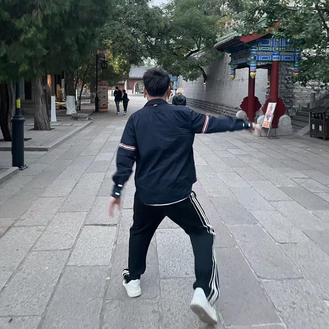 Mj