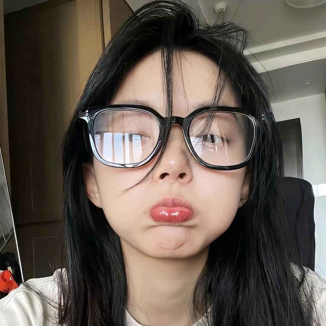 不吃葱花的瑶瑶🍂