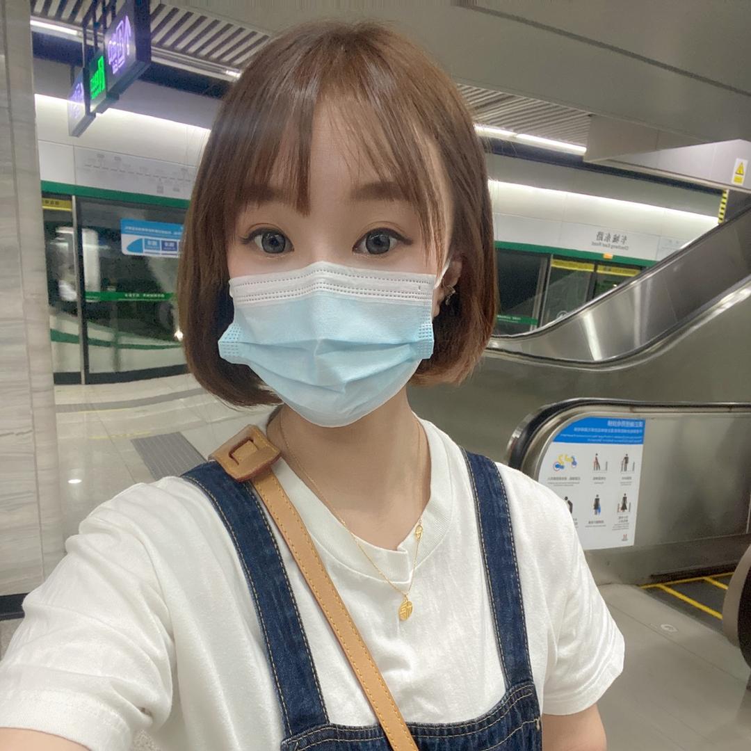 哇，是旭旭吖。