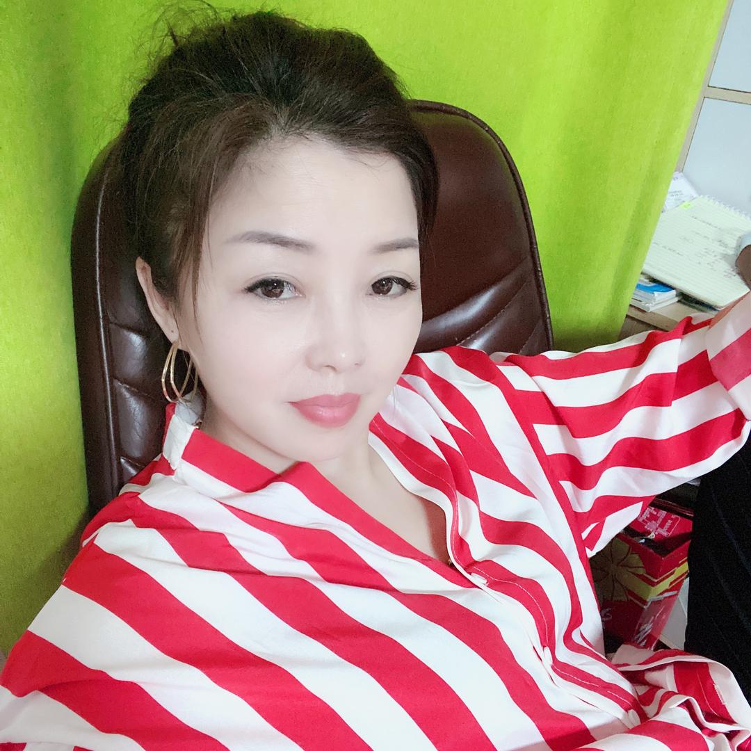 农资女汉子王小红