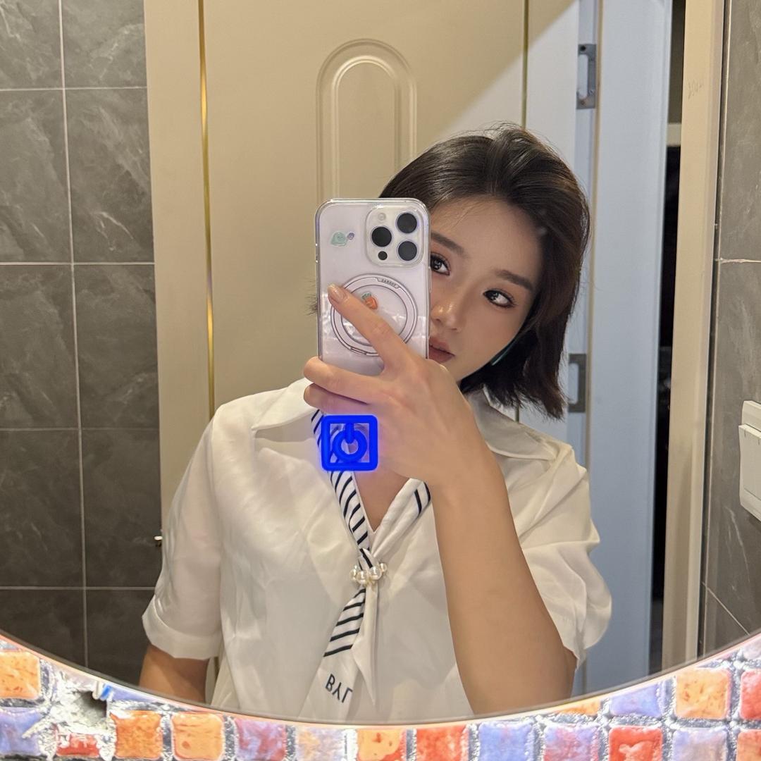.冯冯