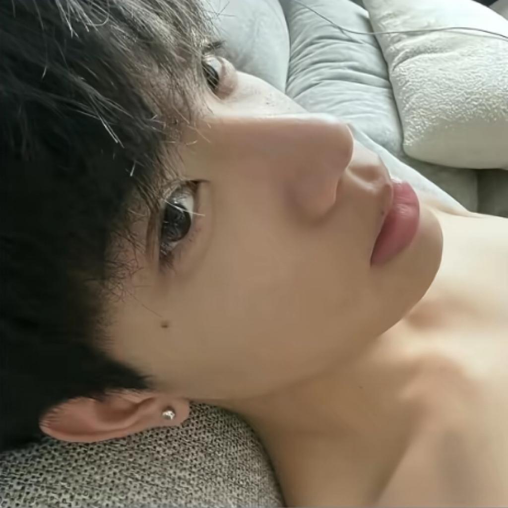 18k纯情小帅
