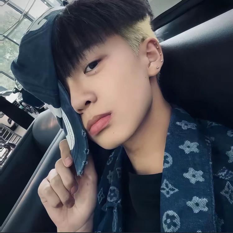 ＠等·待