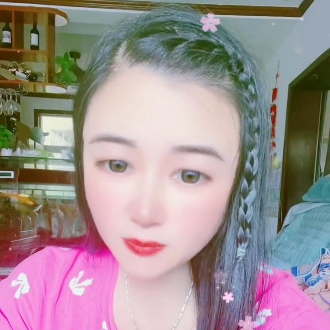 ╰⊱༄兰♛儿༄⊰╯