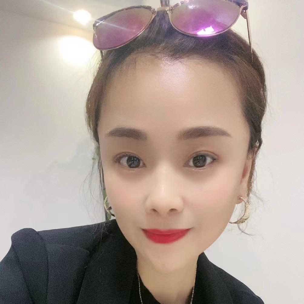 迪萱诺服装工厂店