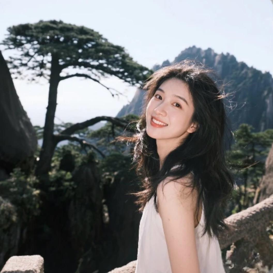 白白.