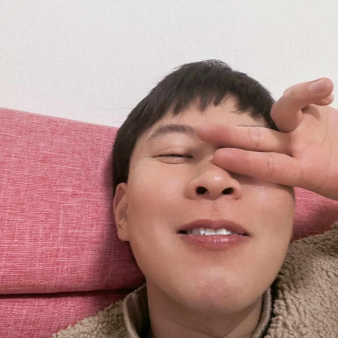 嗨！我是凯瑞！