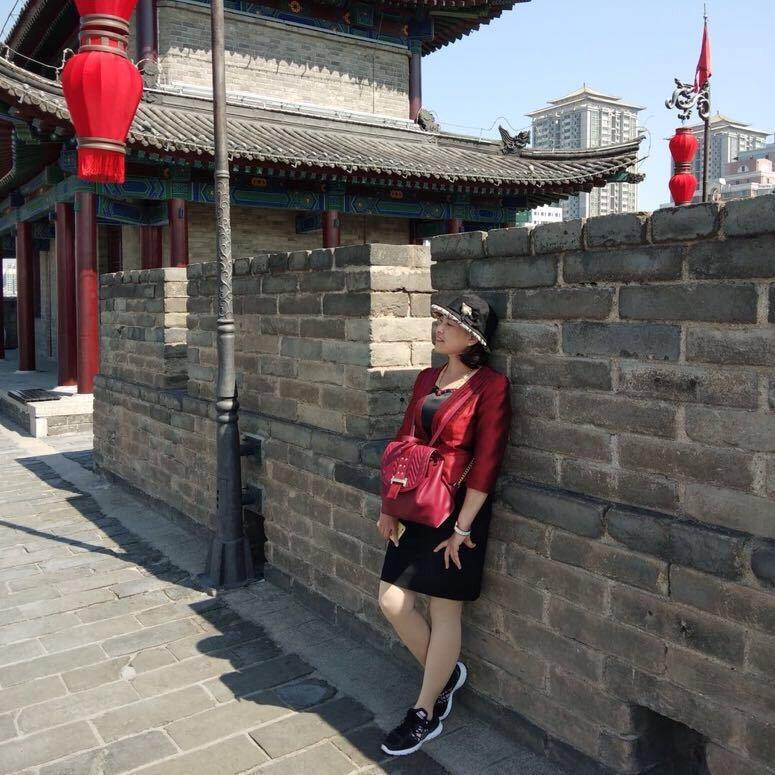 小翻译官雪雪的妈咪