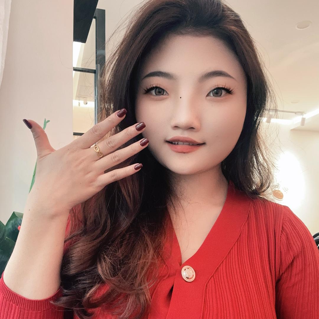 S肉肉小个子穿搭