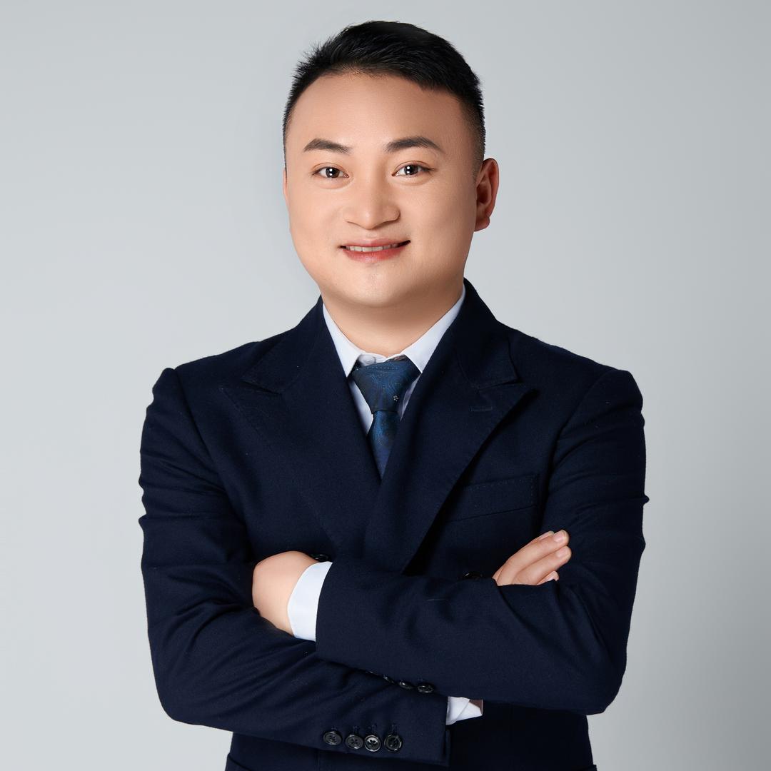 吴大锤新能源汽车