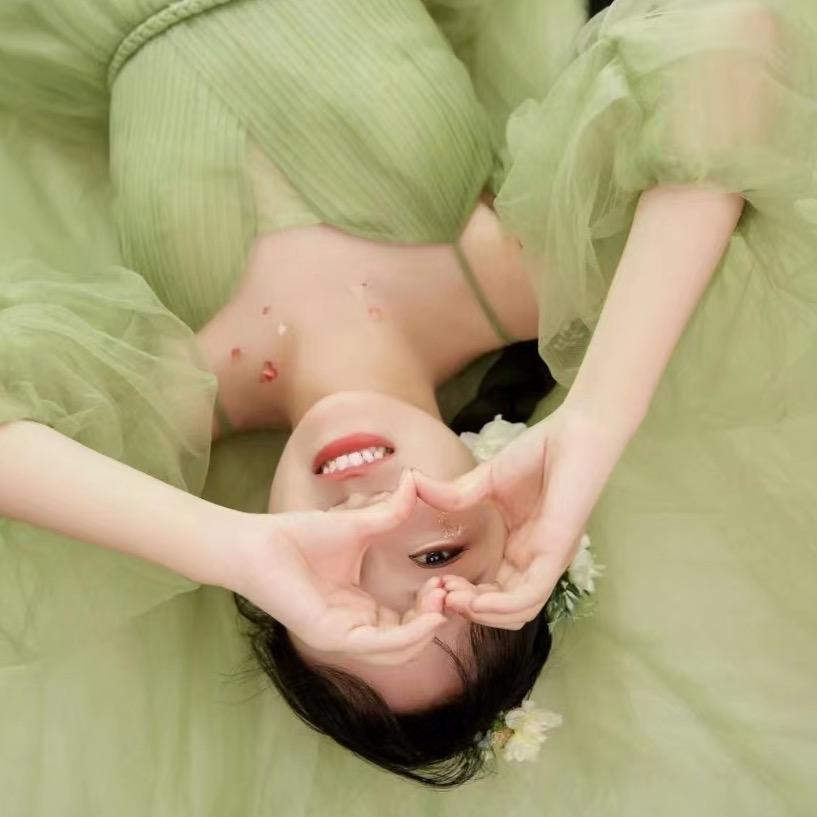 爱吃甜食的77🍬