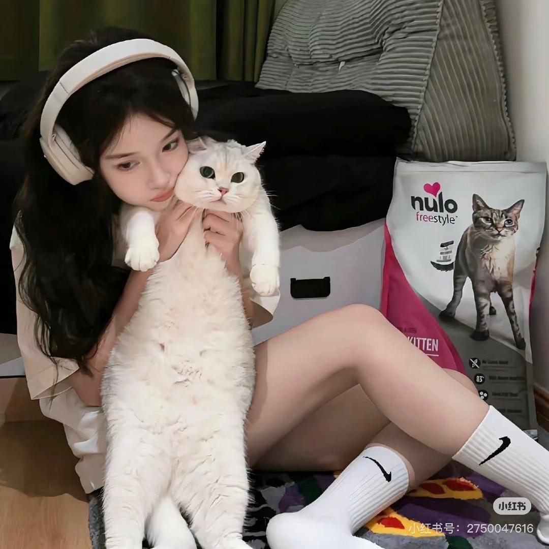 孙球球一天吃八顿