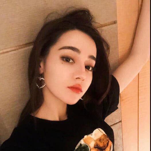 白菜心小姐.🐰