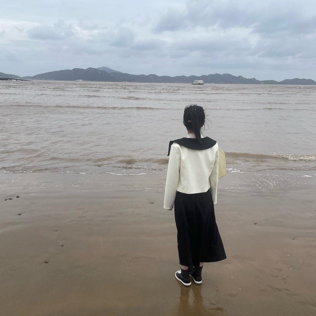 小苗、