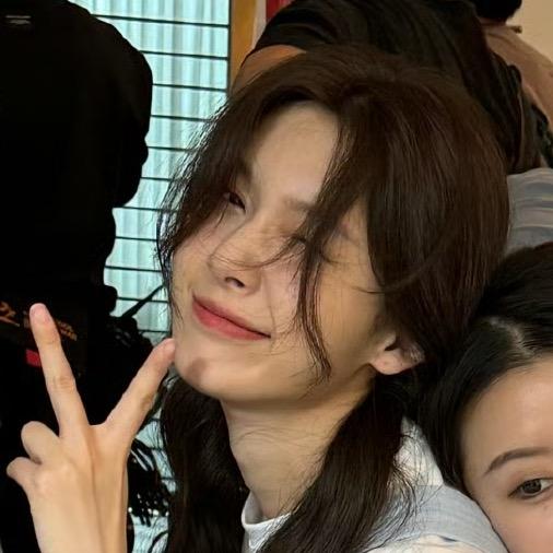 宫胁咲良不吃麻辣烫！！！（Sakura）