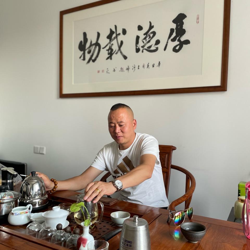 阿亮