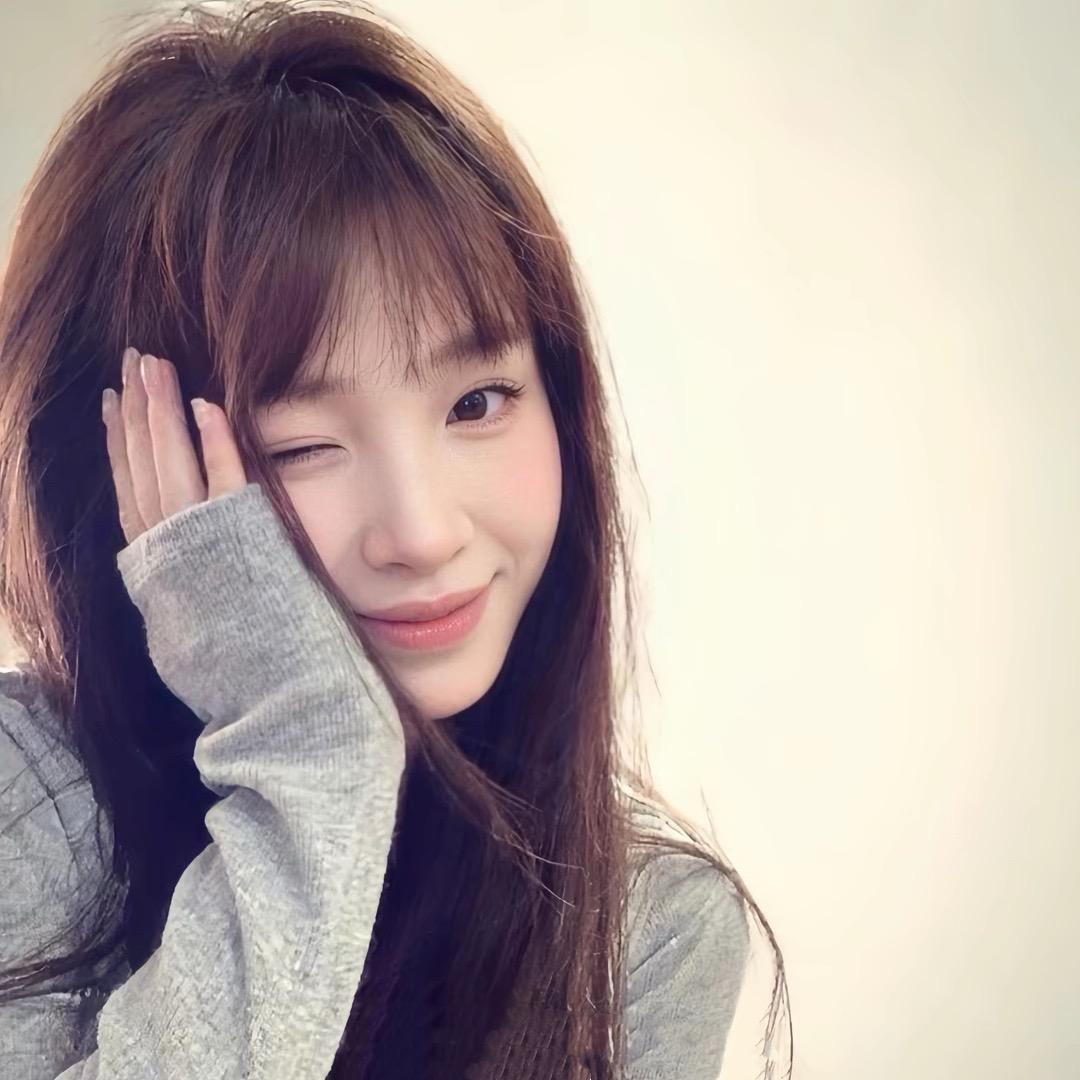 ✌︎︎• ◡•𝕪𝕖𝕖𝕖