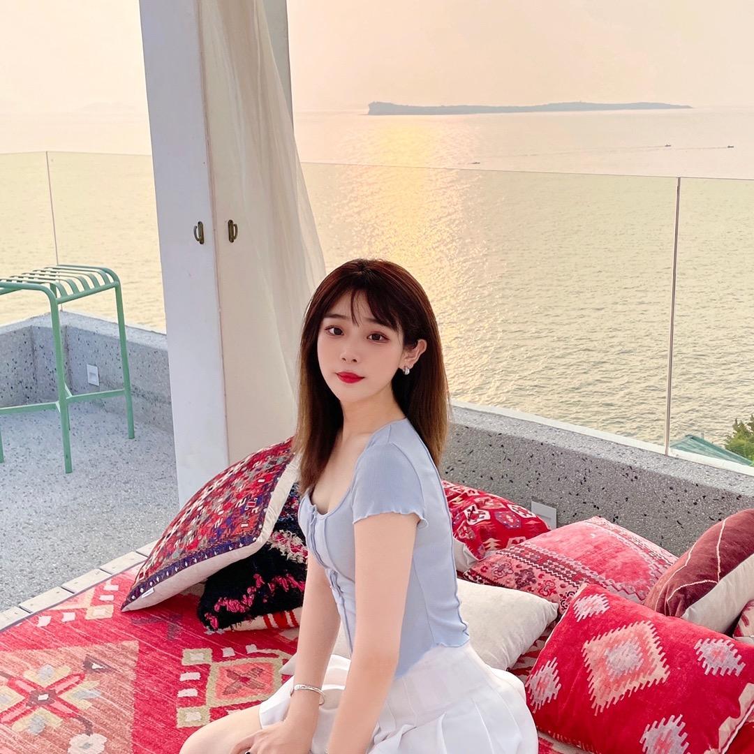 大鹅睡醒了（打卡中…）@抖音