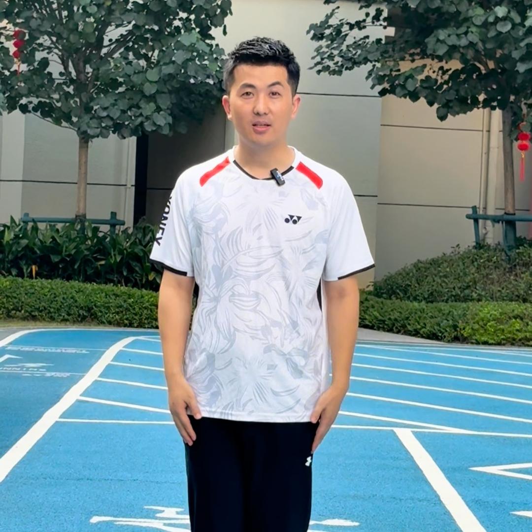 跳绳的王教练