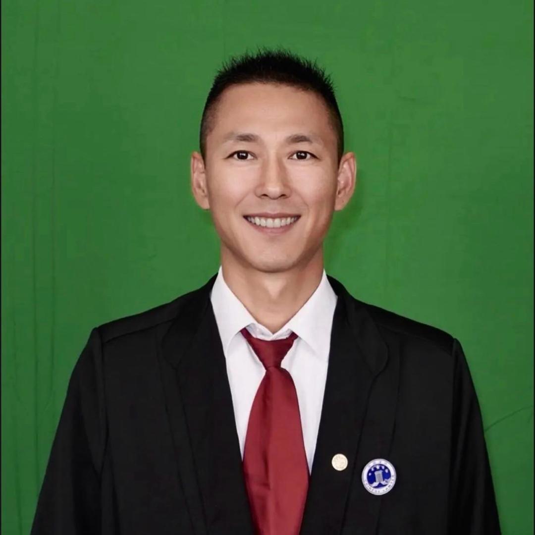 律师 薛焱锋
