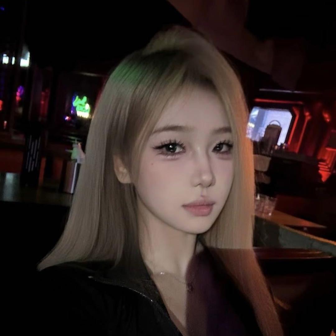 无辜小淘气🦋🦋🦋