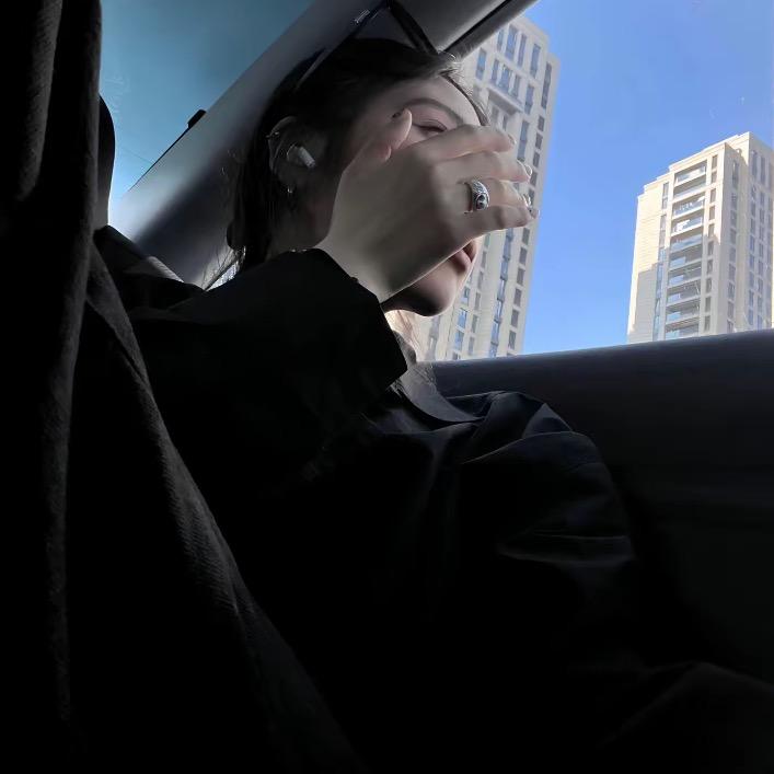 ㅤ  ㅤ