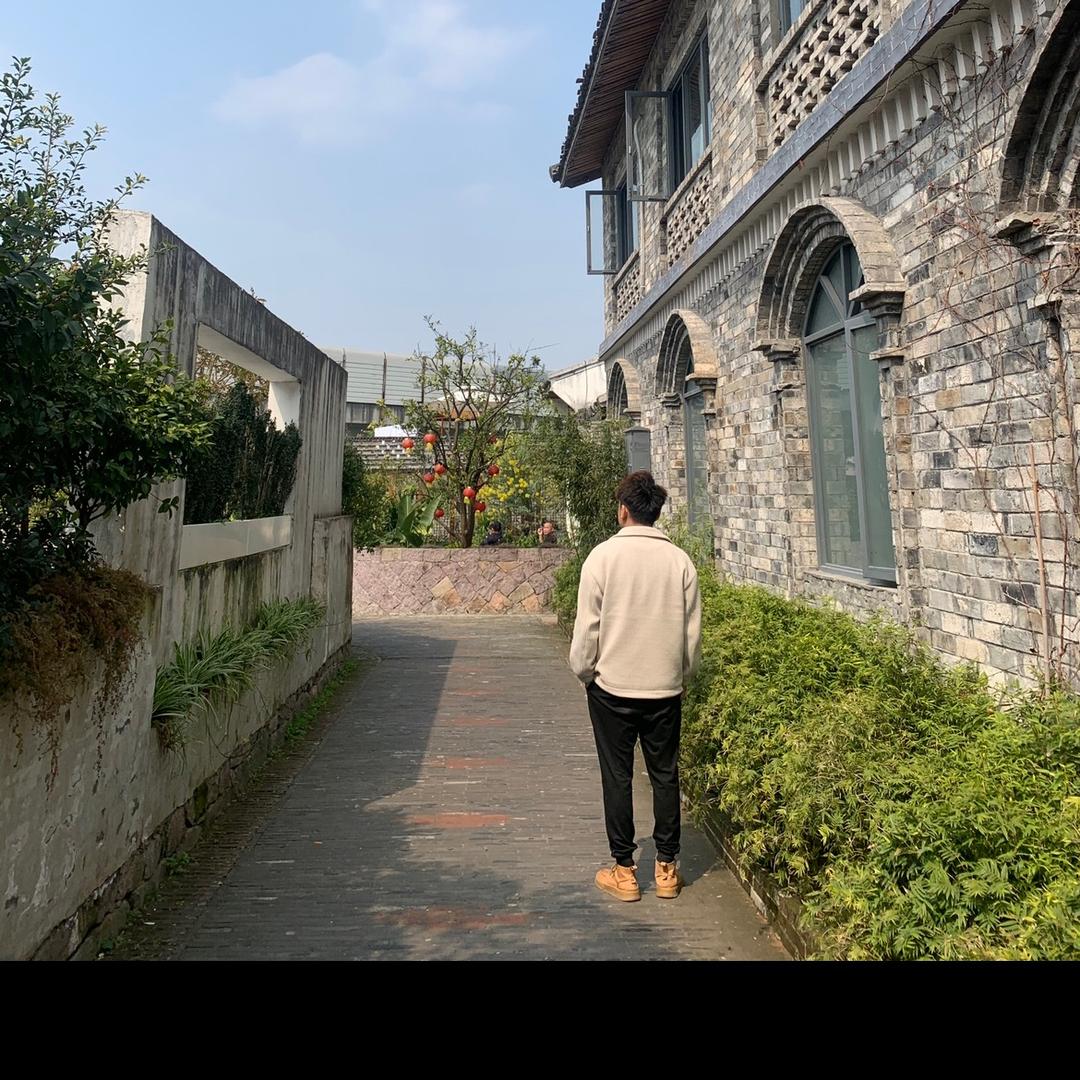 @林之初
