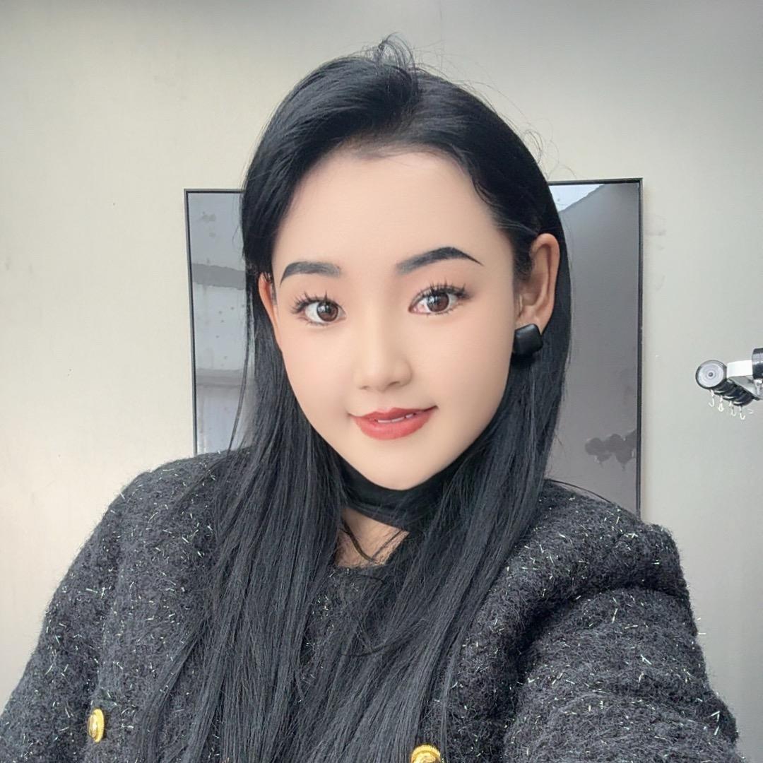 康卓玛