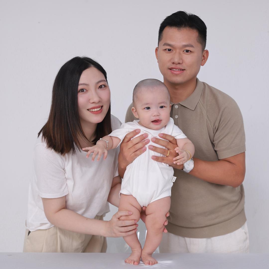 小张夫妇（带娃版）