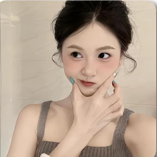 萋萋、