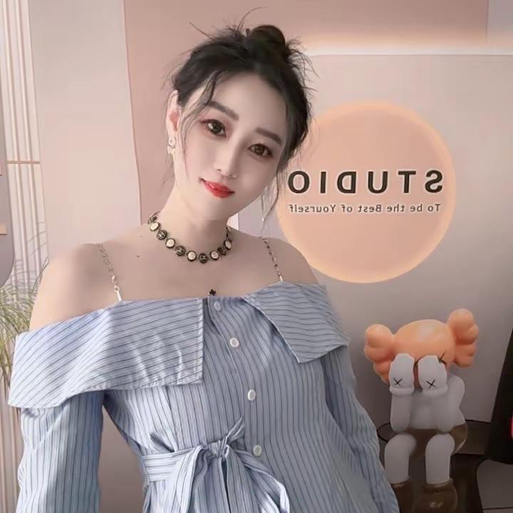 伊伊轻奢服饰