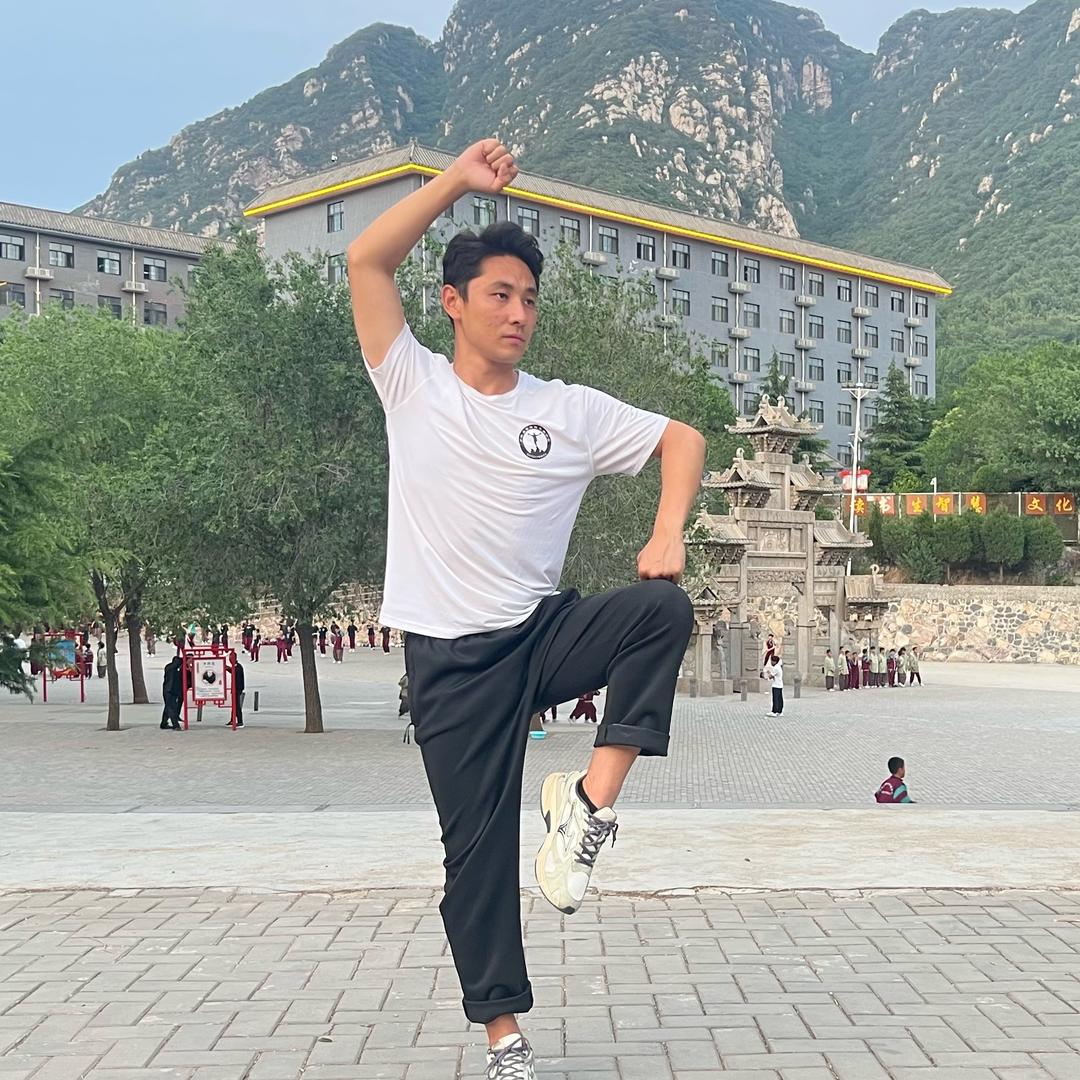 少林永智武校郑老师