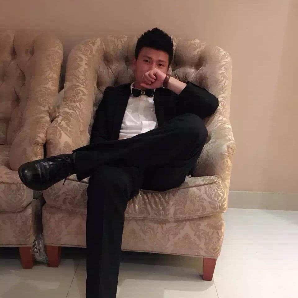 小男人 er 🇨🇳