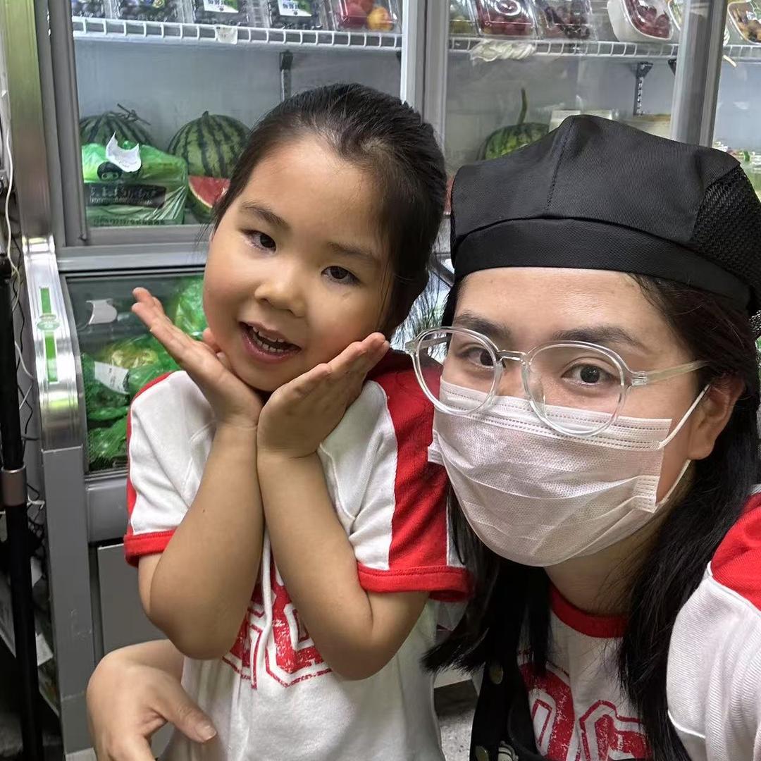 湖州师范豆豆和瓜瓜水果店