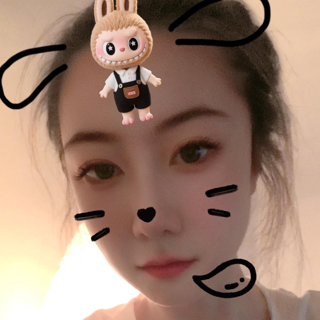 🦄小妞先生0422💕