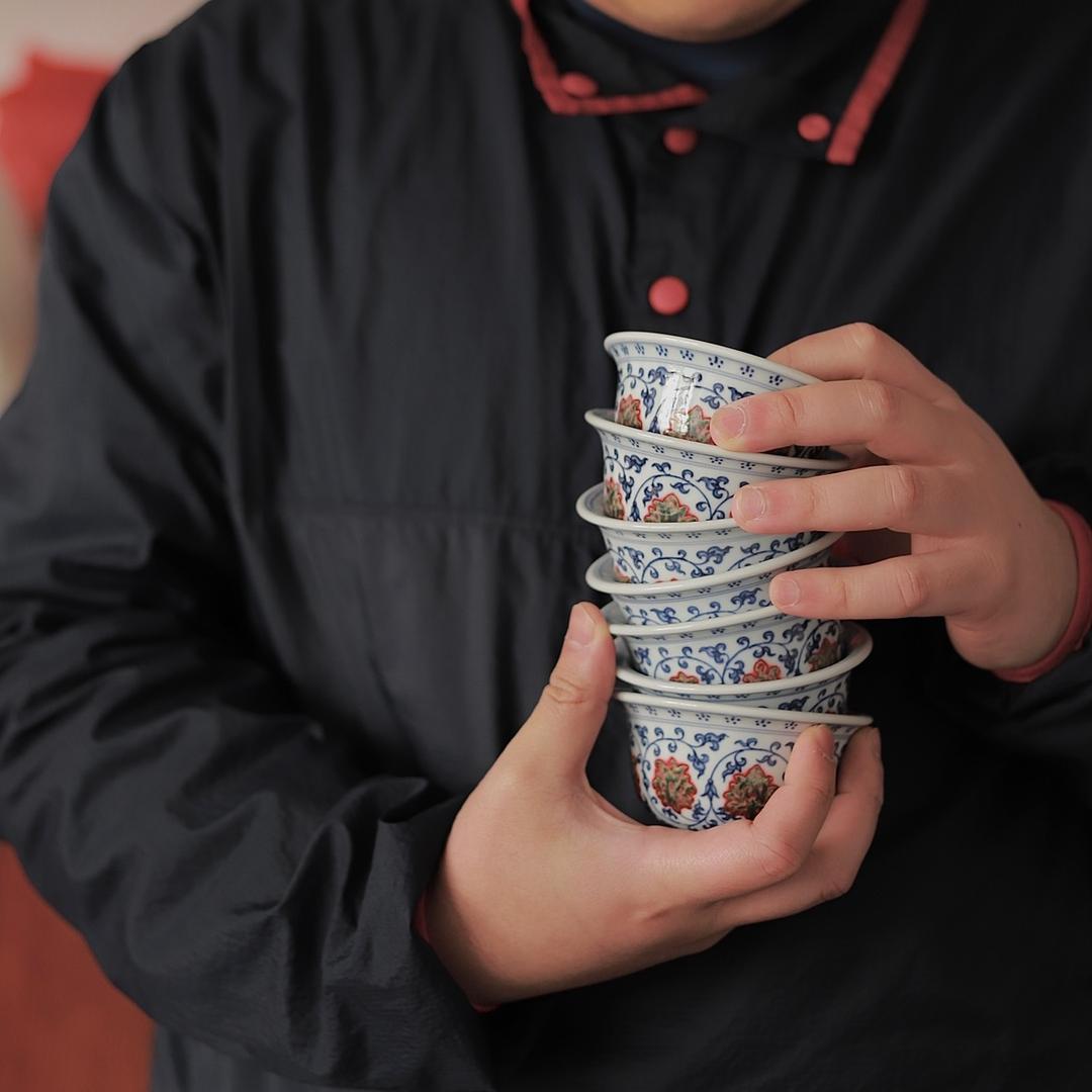老萨和老茜
