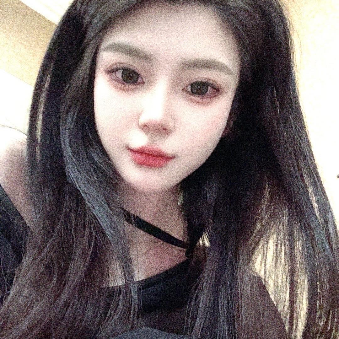 小糖不吃饭。