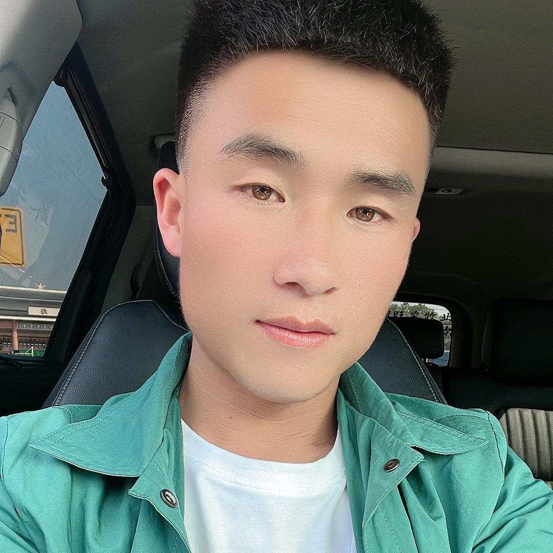 牛书记贵州刘孟为养牛服务