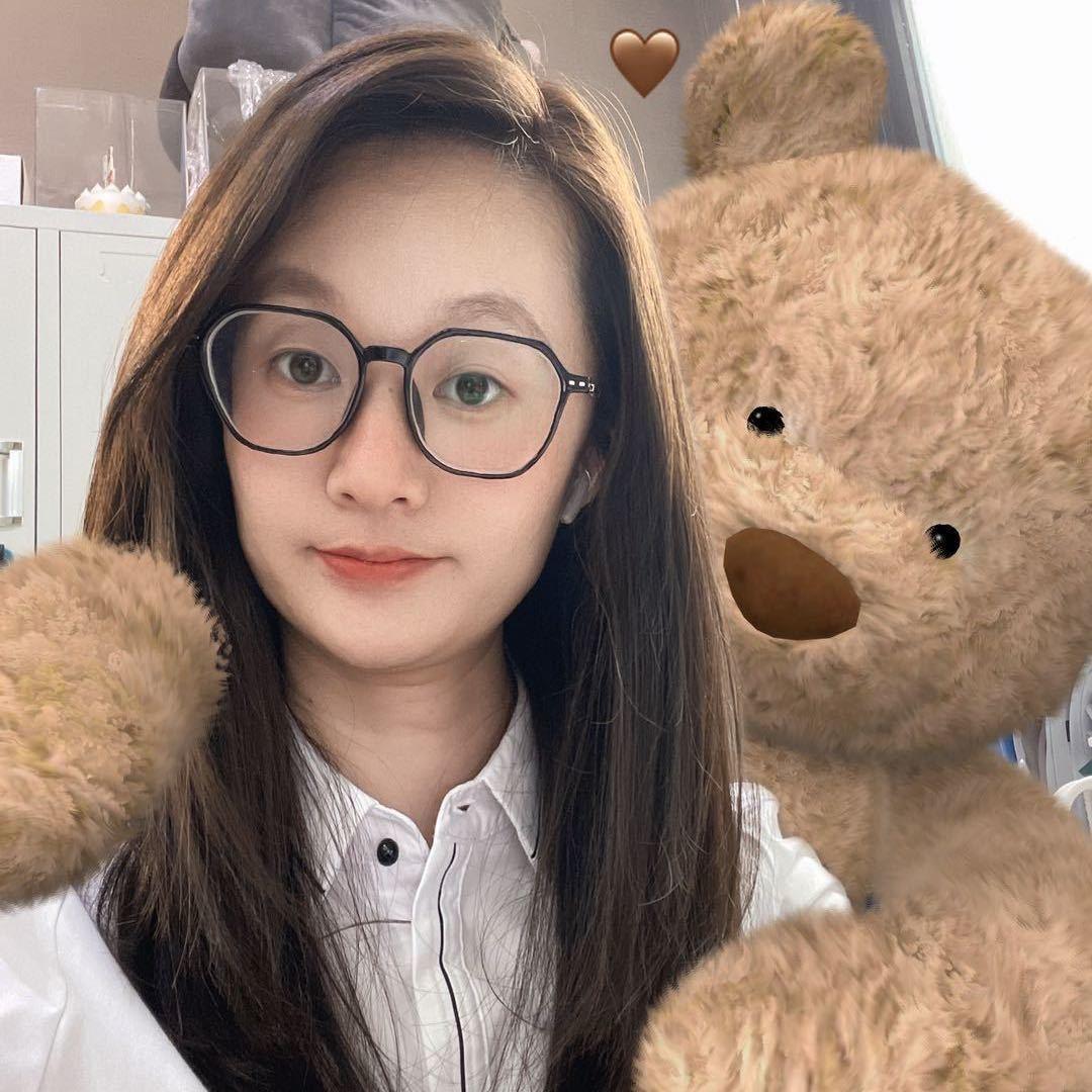 小张同学👩‍🎓